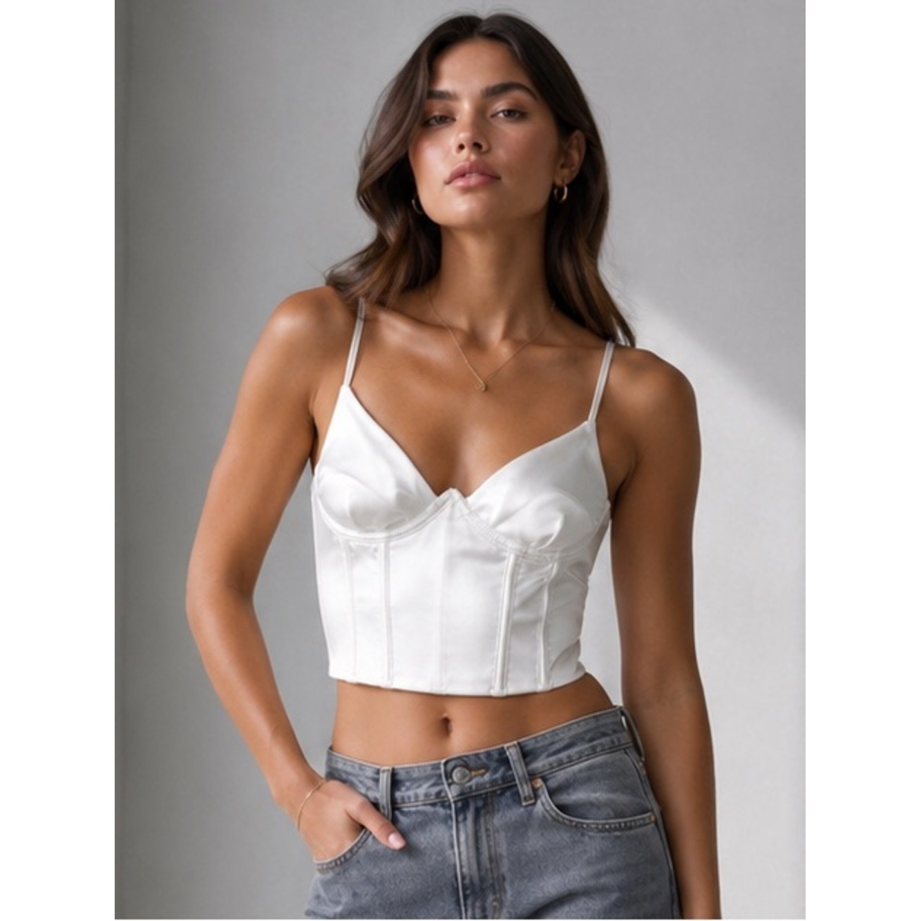 White Fox Boutique Corset Top White Satin Underwire Cropped Size M Night Out